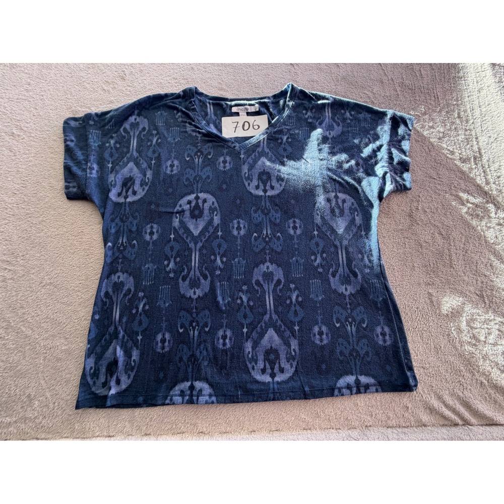 Chico's V-Neck Top Womens 1 Blue Ikat Damask Print Slub Knit Stretch